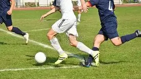 【连胜狂飙！惠灵激战墨尔本城，誓要再创辉煌】